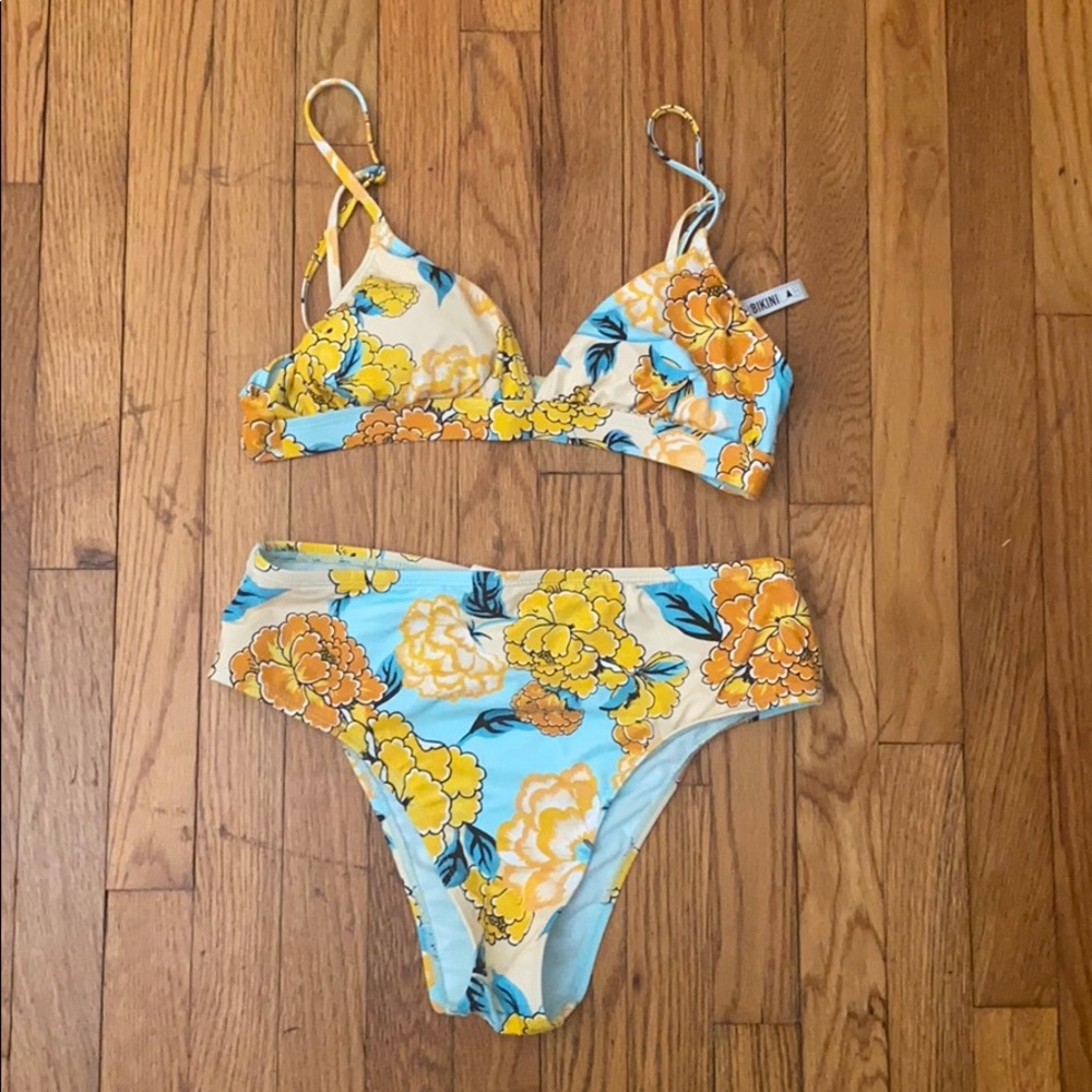 70s Floral High-Waisted Bikini